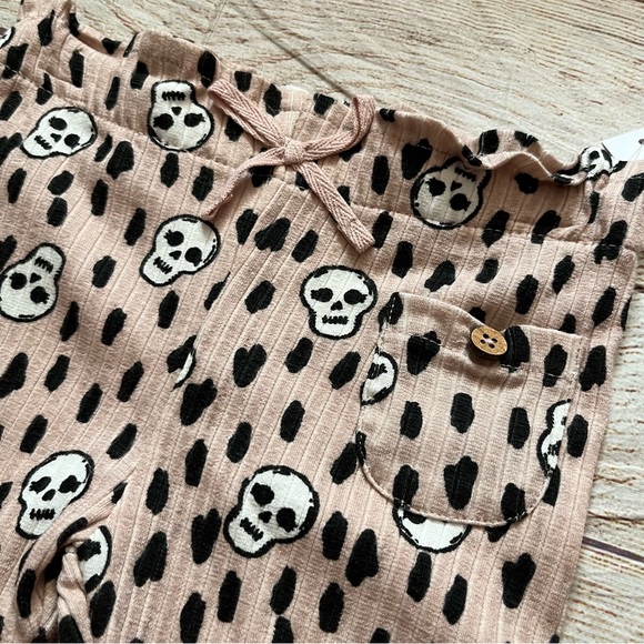 Jessica Simpson Skull 💀 2-piece set - NEW - Picture 3 of 7